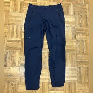 Arc’terxy pants size 10